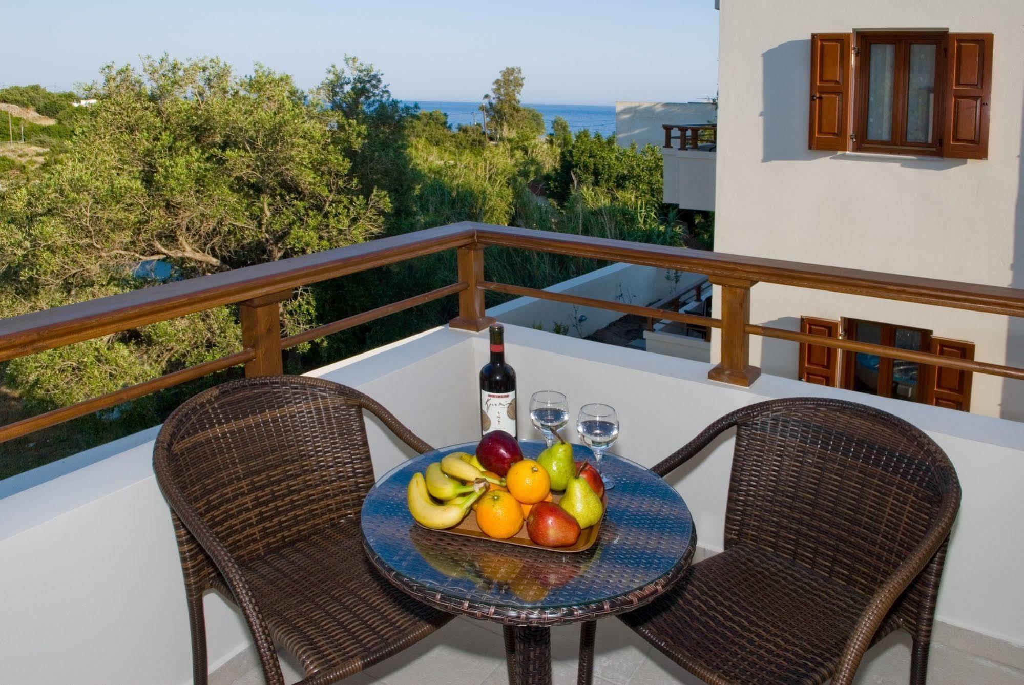 Syia Hotel Szúja Kültér fotó